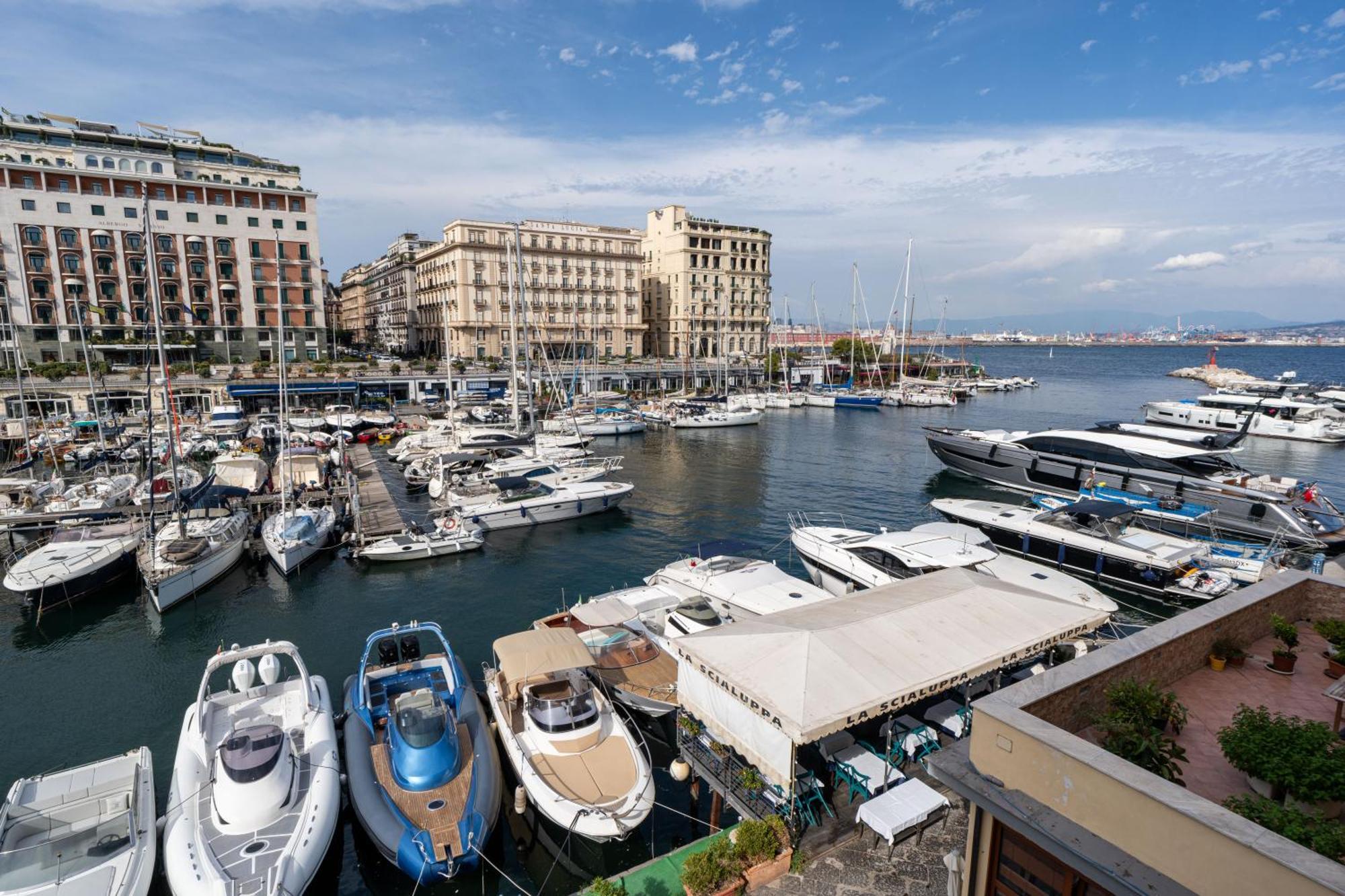 Marinari Naples